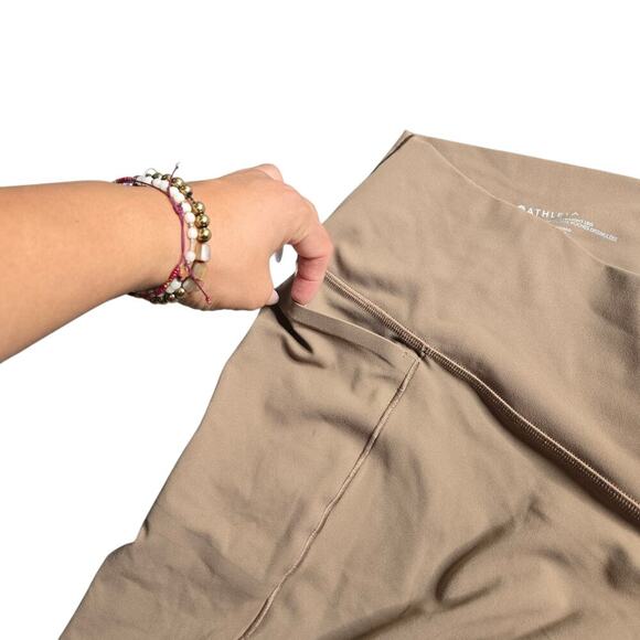 Athleta Transcend Stash Crop Straight Leg Pants Size: 2X - Picture 7 of 7